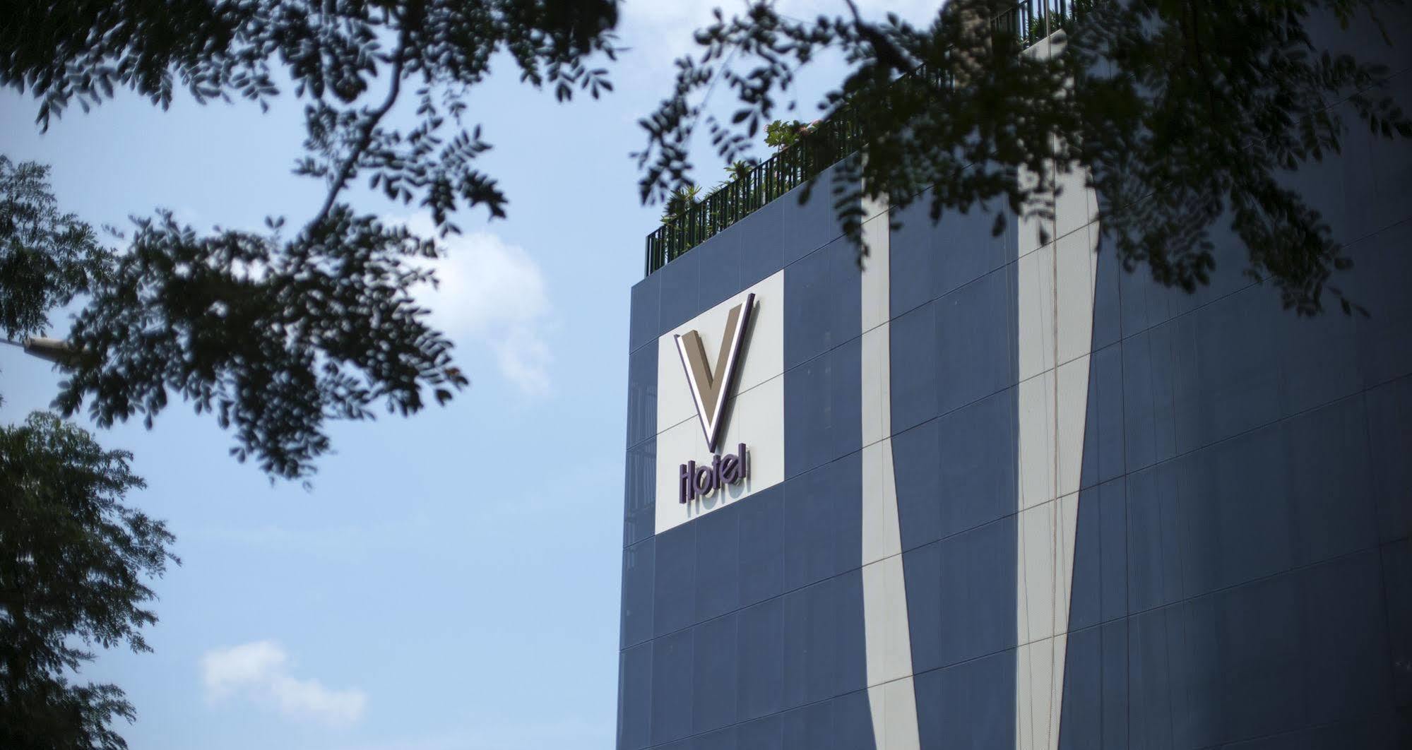 V Hotel Lavender Сингапур Экстерьер фото
