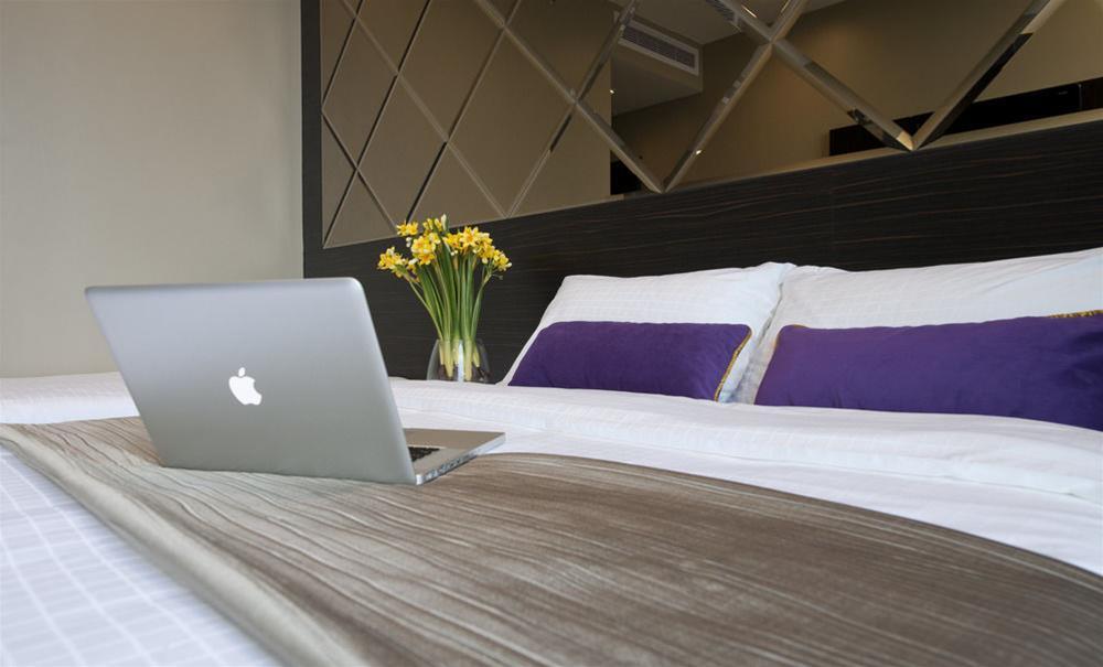 V Hotel Lavender Сингапур Экстерьер фото