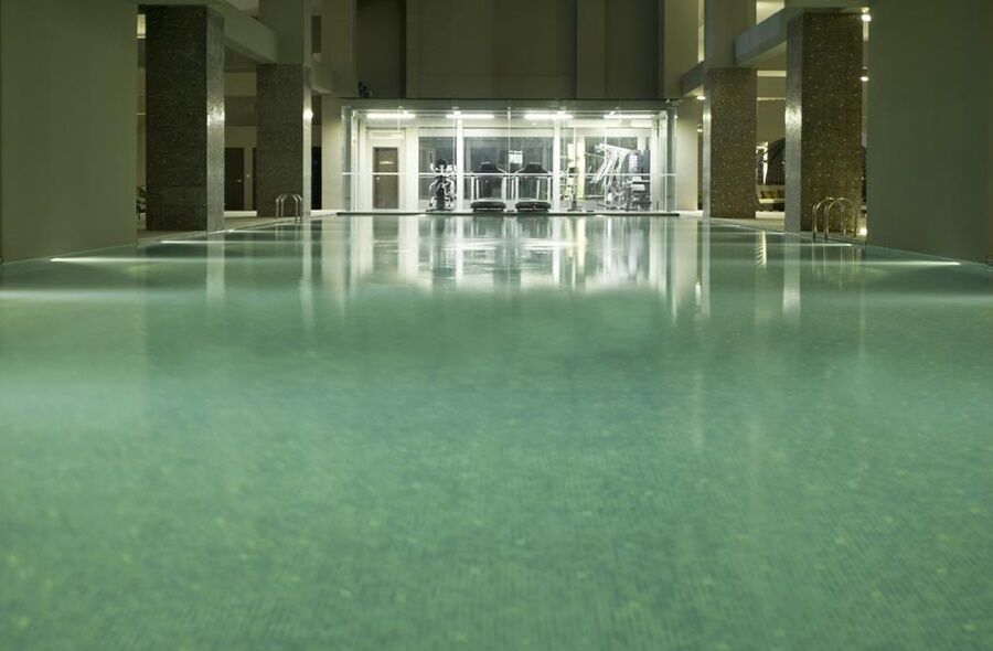V Hotel Lavender Сингапур Экстерьер фото